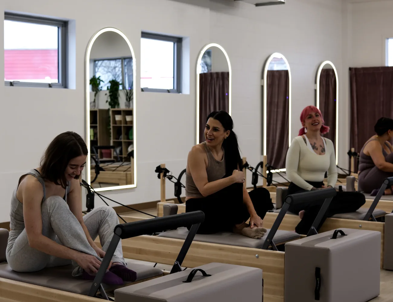 A welcoming reformer class at Stellar Pilates
